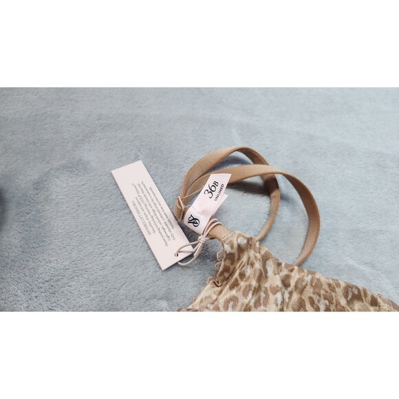 NWT Victoria’s Secret Body by Victoria Invisible Lift Unlined Demi Bra Size 36B - Picture 5 of 6